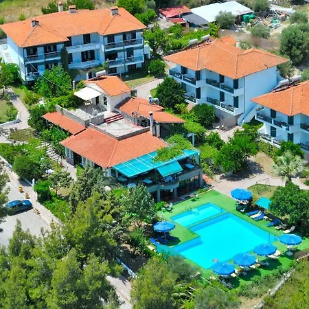 Giannikos Ξενοδοχείο 4*