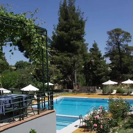 Giannikos Ξενοδοχείο 4*