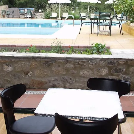 Giannikos Ξενοδοχείο 4*