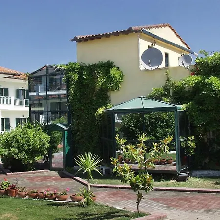 Giannikos Hotel 4*