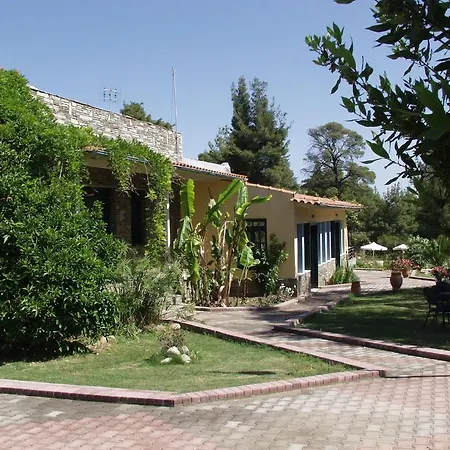 Giannikos Hotel 4*
